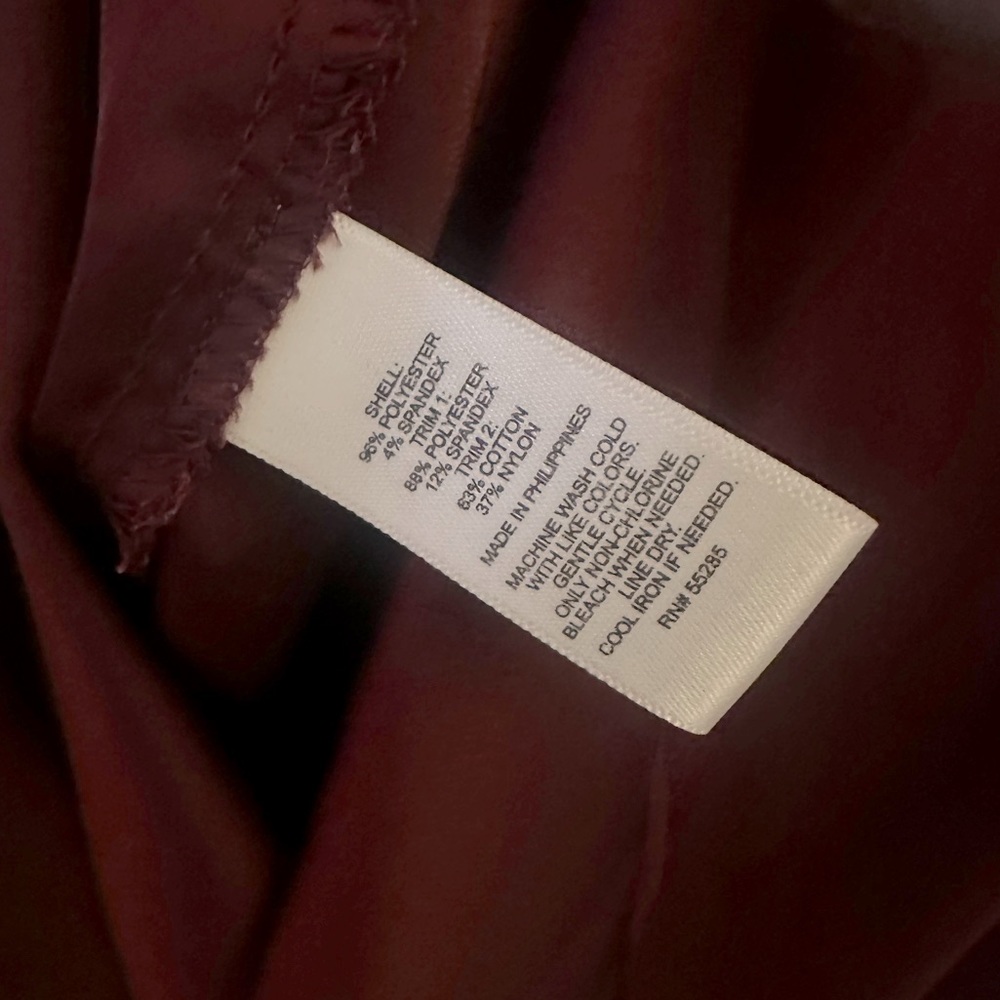 Maroon silk short sleeve blouse with lace detail - Picture 7 of 7